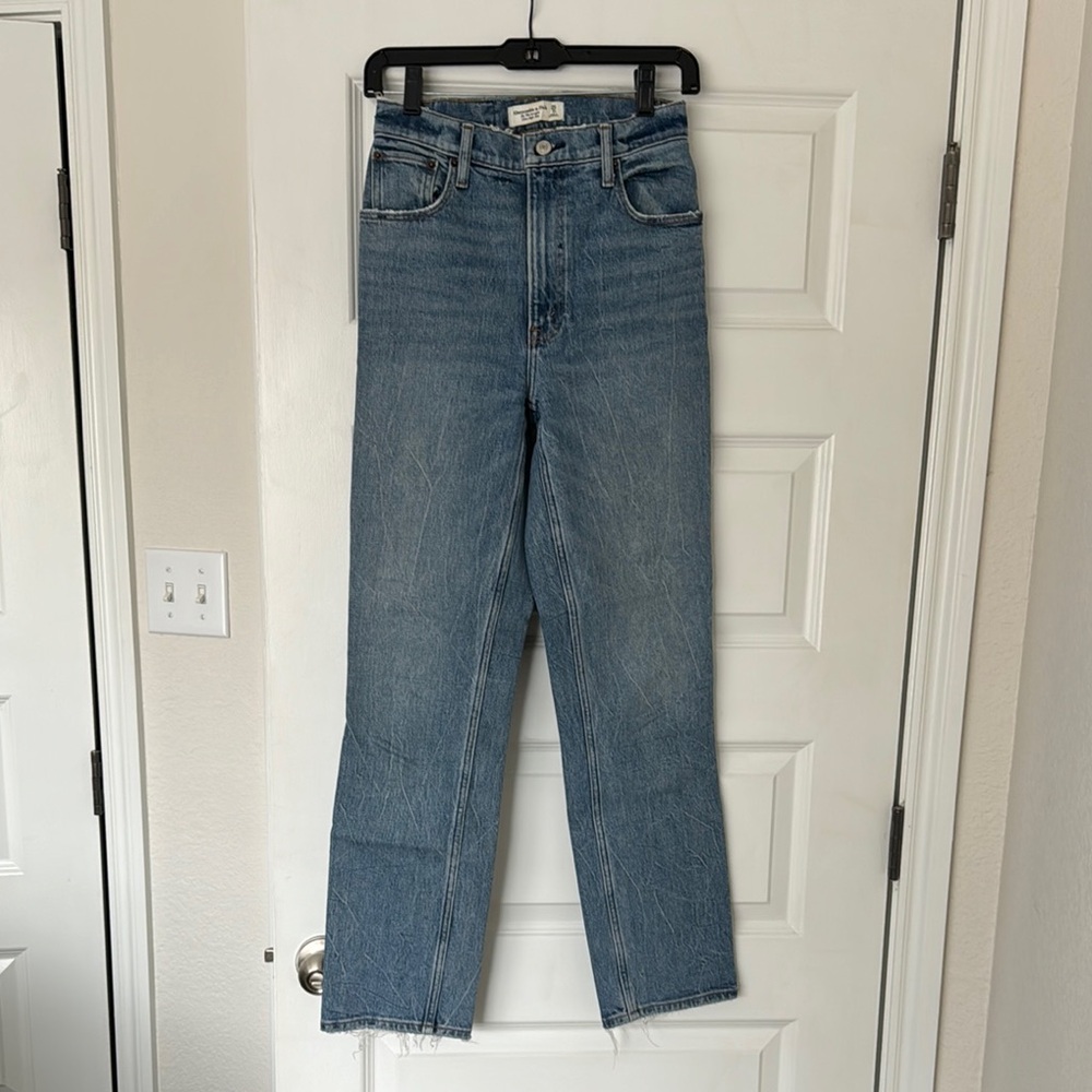 Levi's Blue High-Waisted Jeans